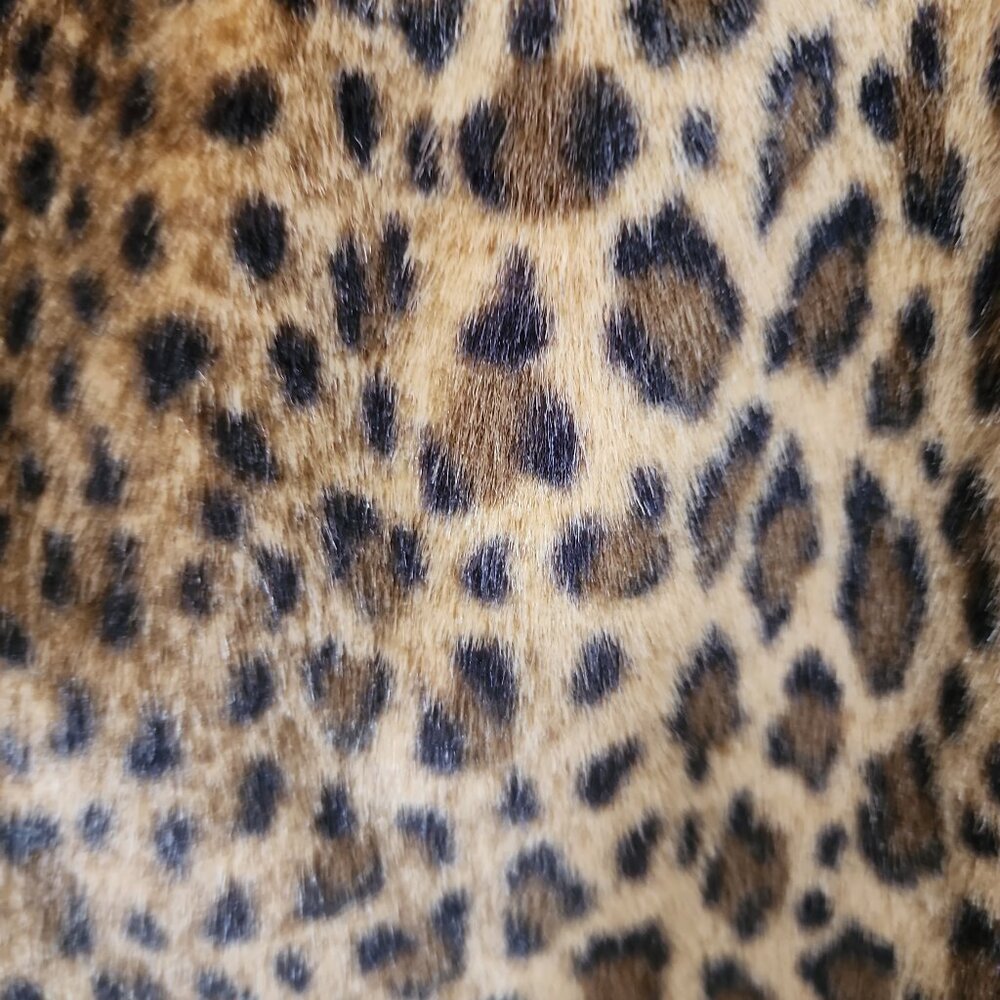 SOLD Leopard Jacket - Picture 4 of 6